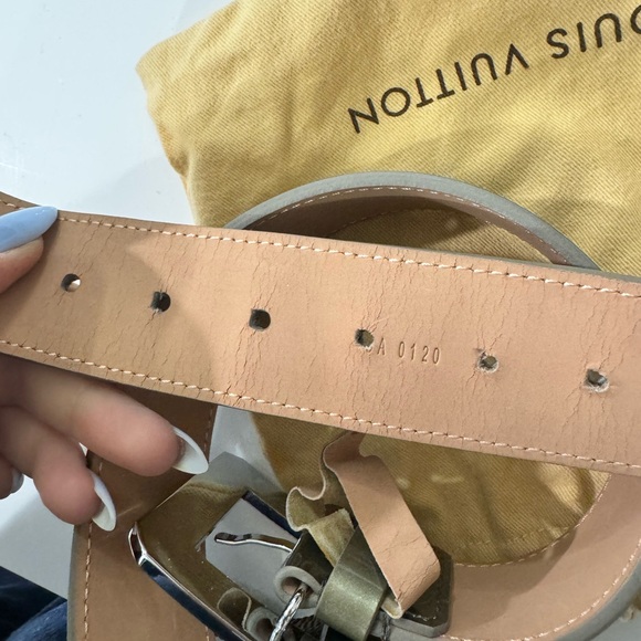 Louis Vuitton belt - Picture 6 of 6